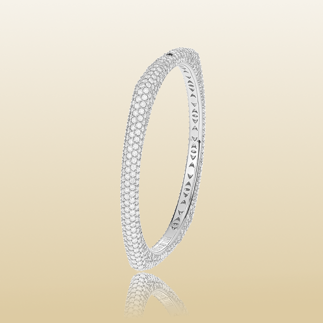 GHOST BRACELET - Red Carpet Moment