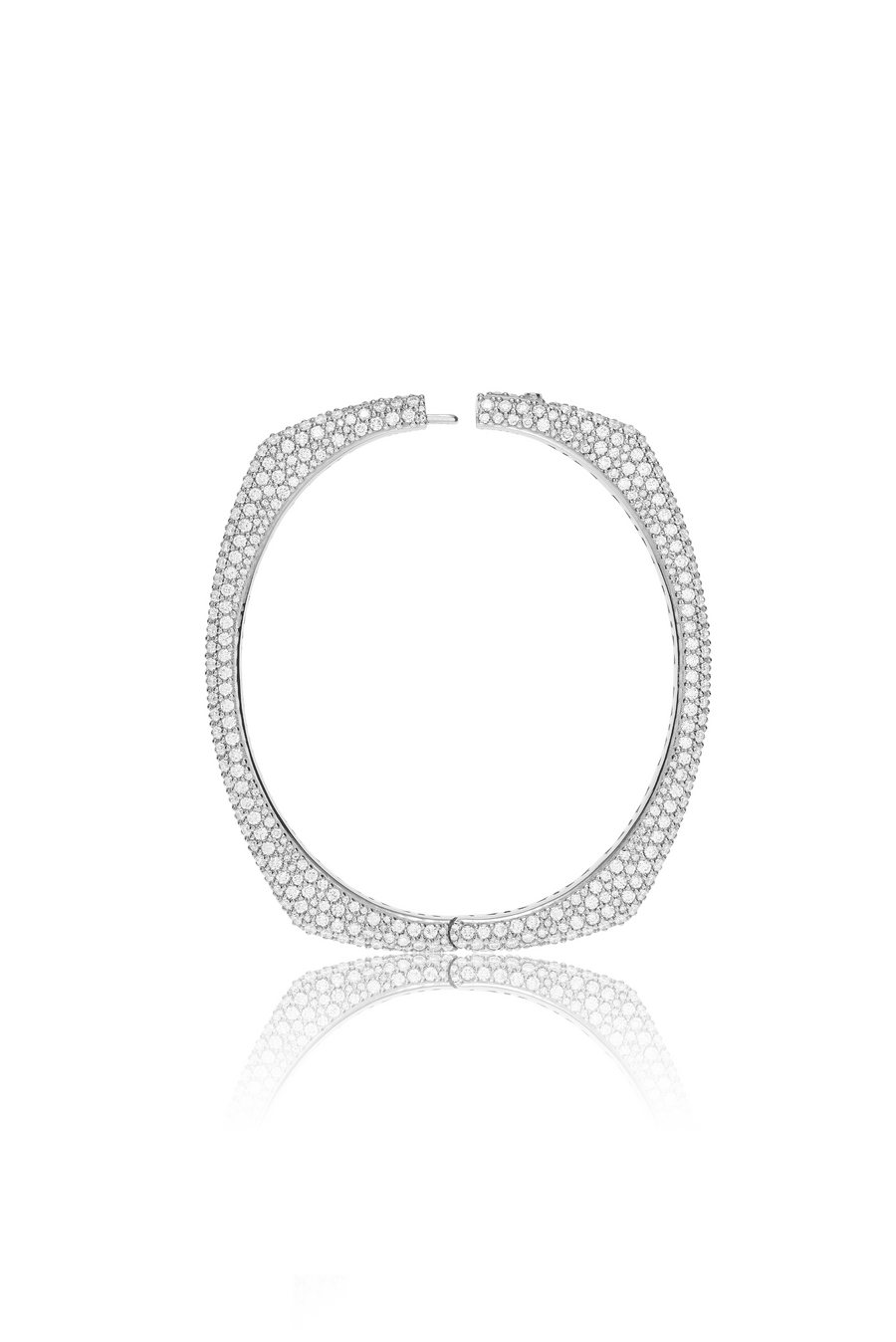 GHOST BRACELET - Red Carpet Moment