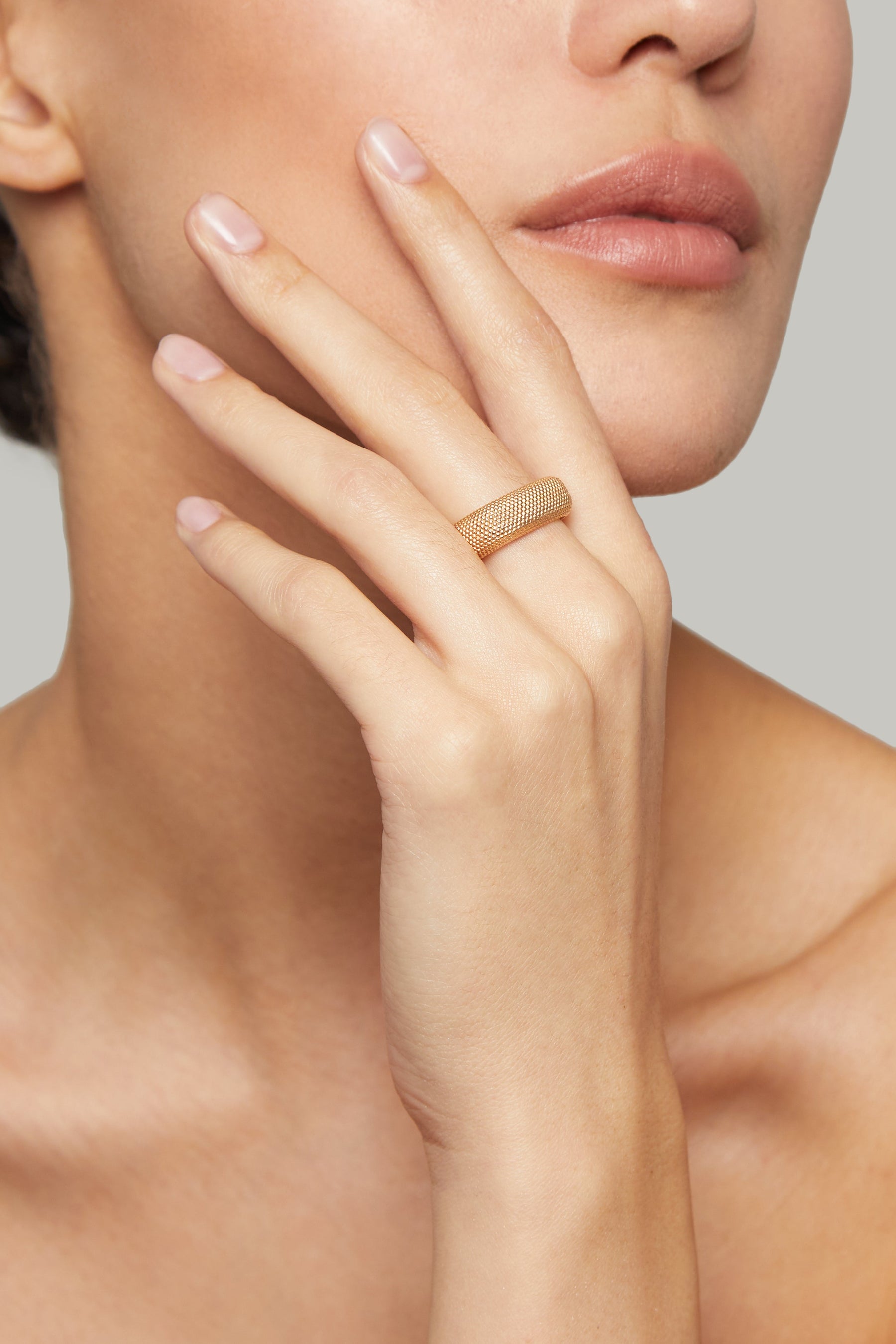 CAVIAR GHOST RING